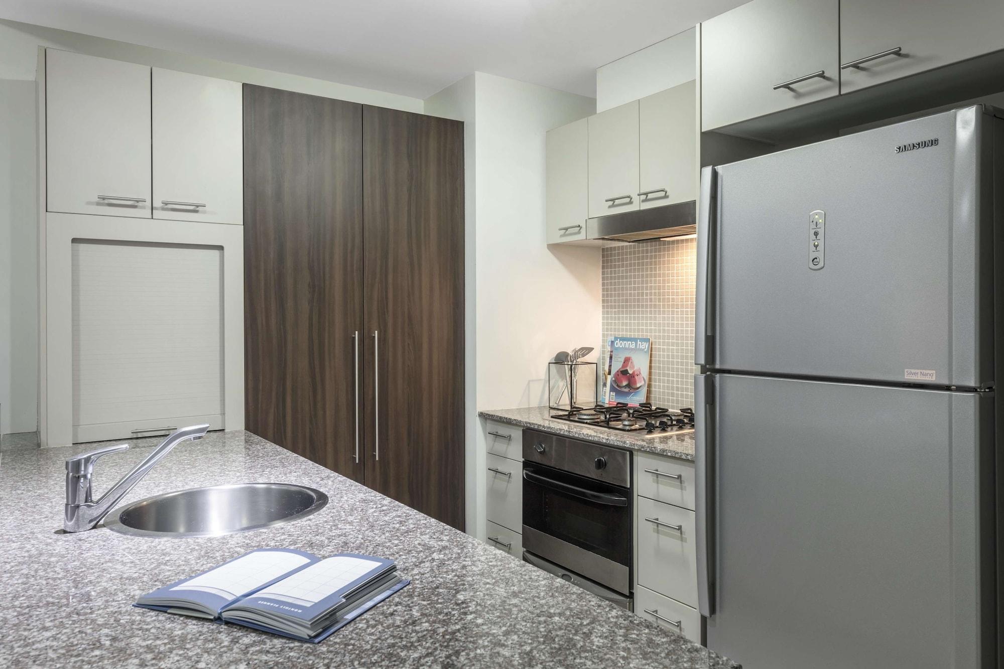 Oaks Brisbane Aurora Suites Екстериор снимка