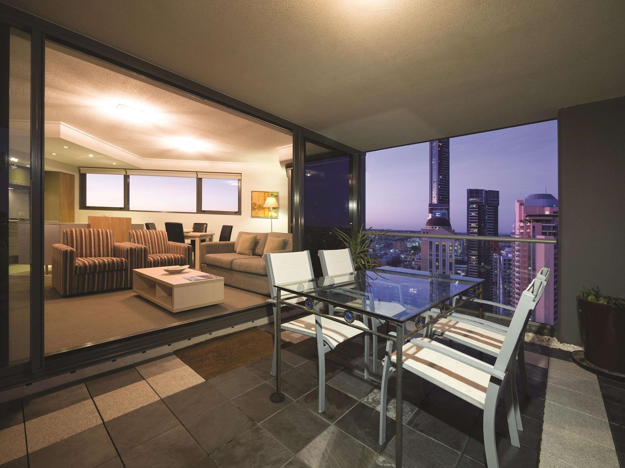 Oaks Brisbane Aurora Suites Екстериор снимка