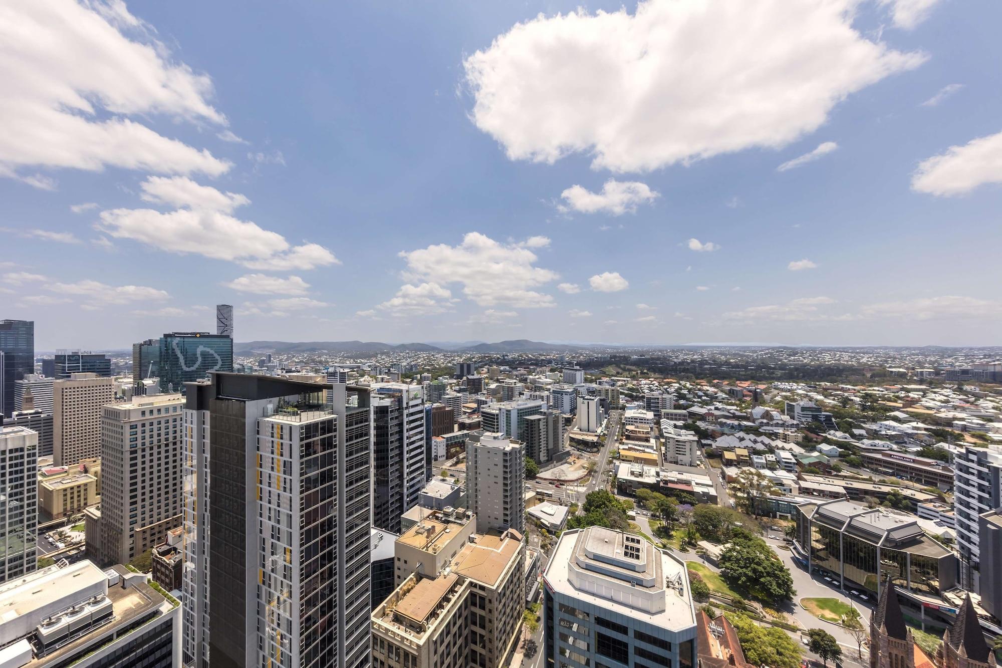Oaks Brisbane Aurora Suites Екстериор снимка