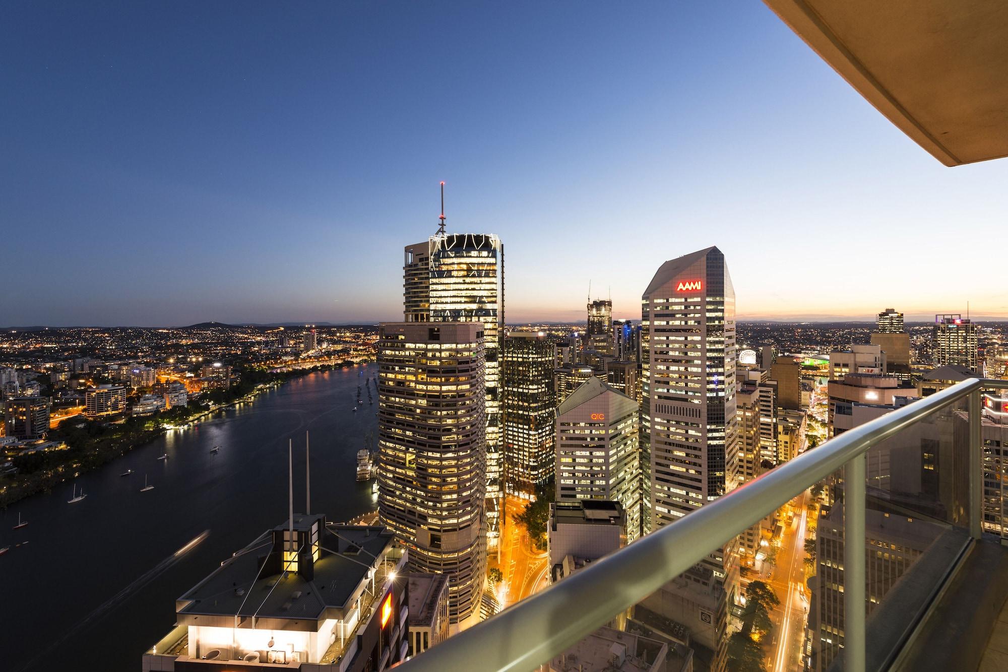 Oaks Brisbane Aurora Suites Екстериор снимка