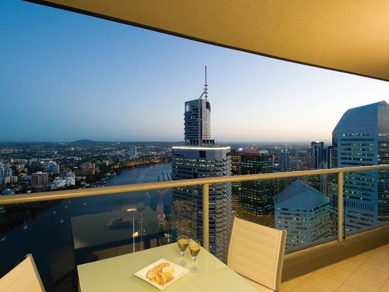 Oaks Brisbane Aurora Suites Екстериор снимка