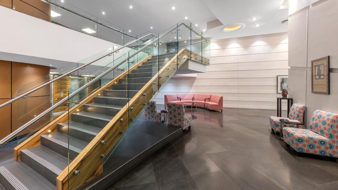 Oaks Brisbane Aurora Suites Екстериор снимка