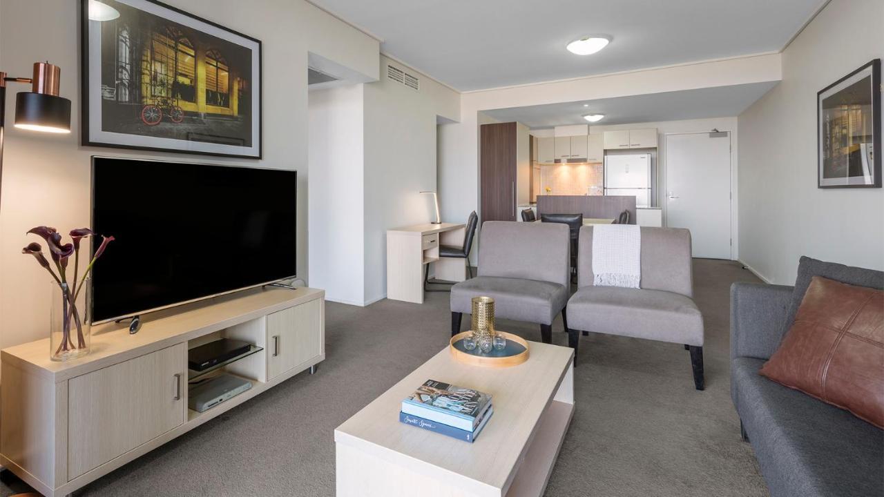 Oaks Brisbane Aurora Suites Екстериор снимка